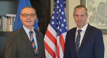 EUAmbassador to U.S David O’Sullivan with Europol Deputy Director Will van Gemert 2015