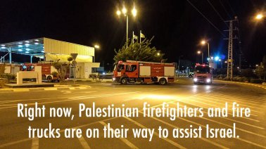 palestinian-firefighters-to-help-israel-november-2016